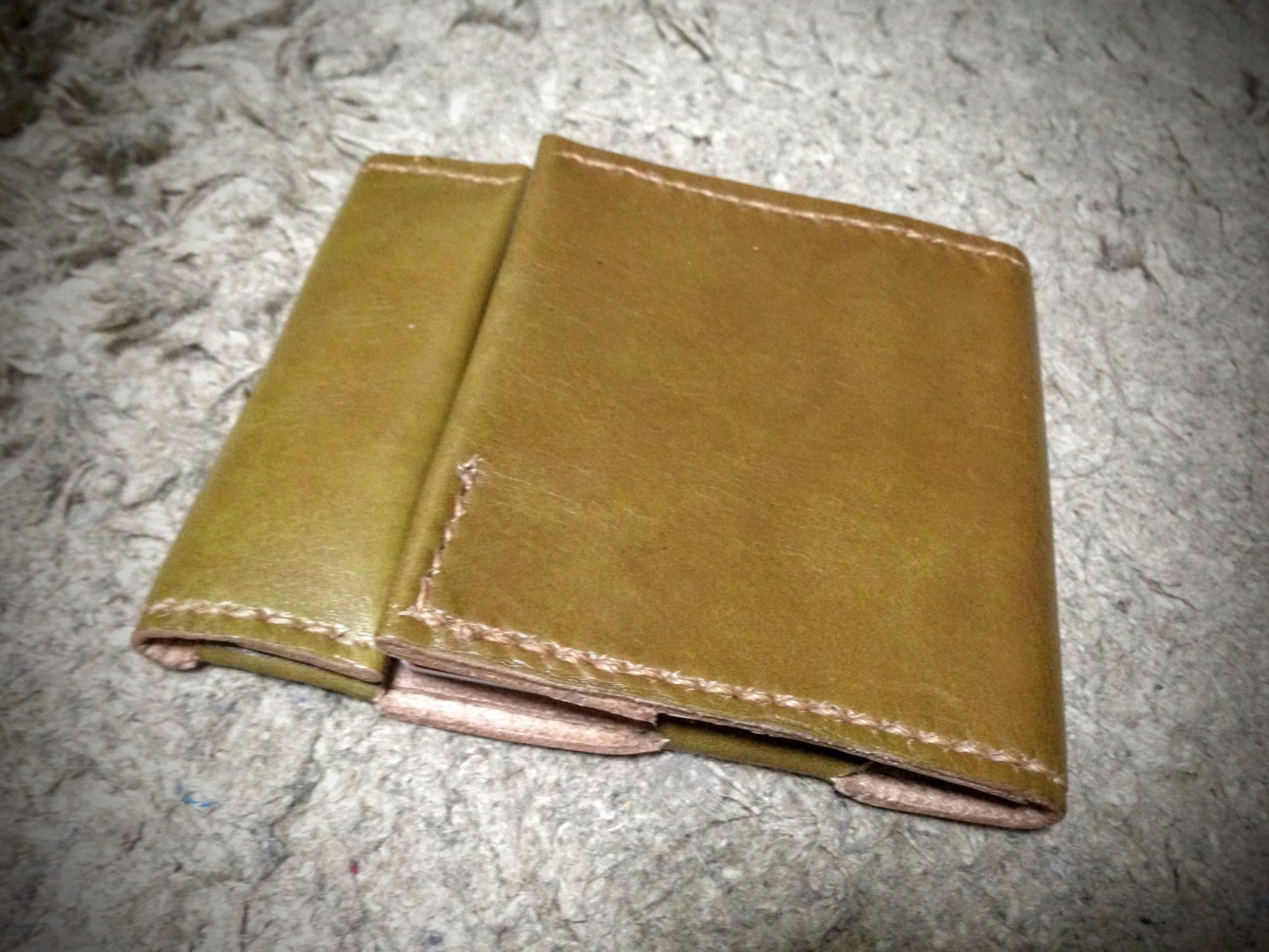 超有名な薄いサイフ風の革財布の作り方 レザークラフトで作る革小物